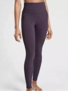 Athleta High-Rise Leggings in Plum Mauve Yoga Size L